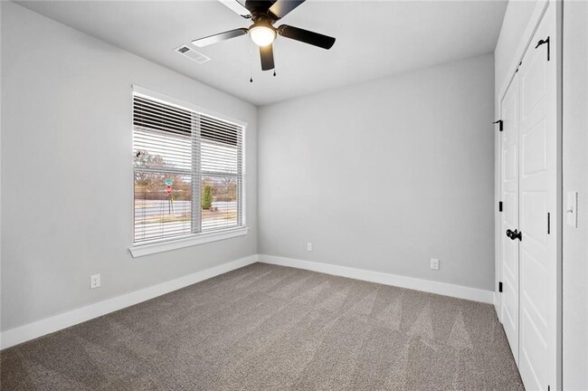 Building Photo - 3306 SW Rosemont Ave