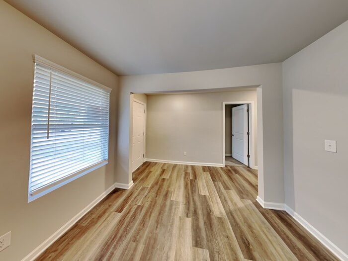 Building Photo - 15 Blake Ave