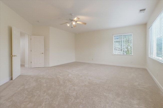 Building Photo - 4 Bed 3 Bath Home With 3 Car Garage High Ceilings And Fenced Yard