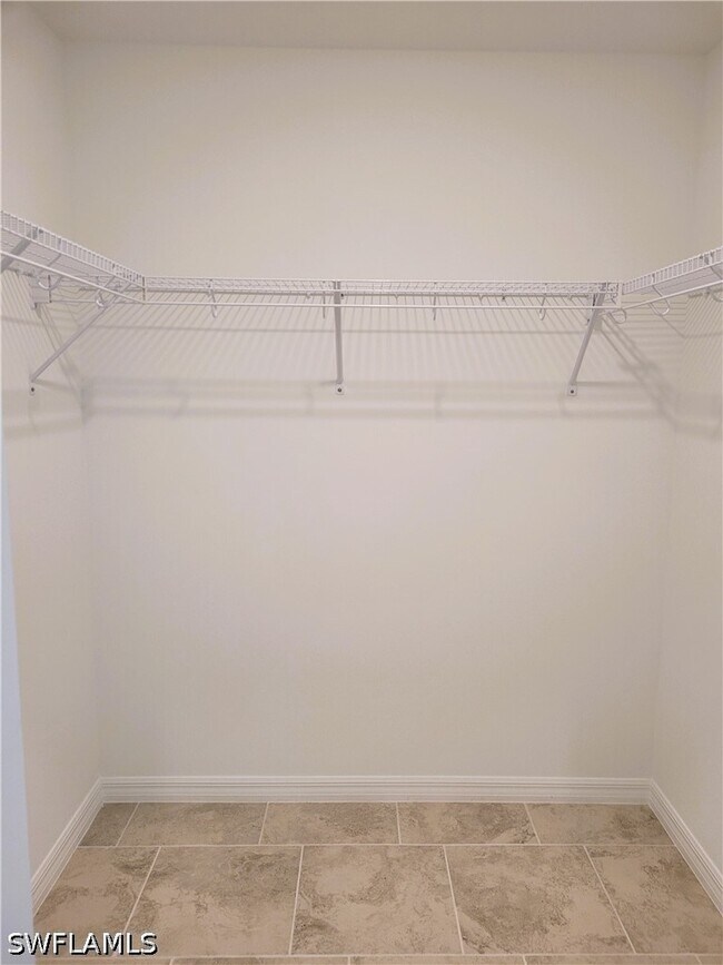 Building Photo - 6044 Ellerston Wy