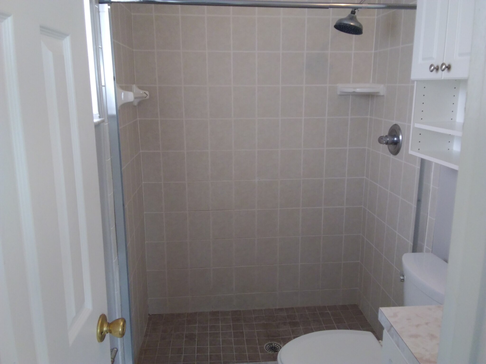 Building Photo - 5172 Taylor Ave