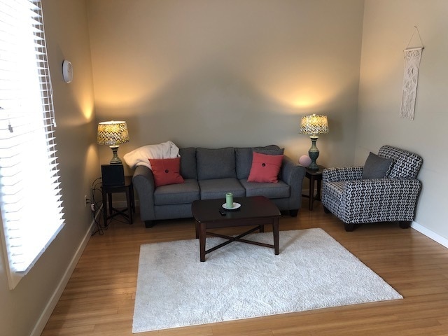 Building Photo - 1 Bedroom, 1 Bathroom Condo w/ Secure Parking Garage - Walk to Vandy, Belmont & Hillsboro Village