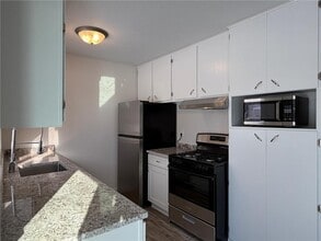 Building Photo - 16563 Fishing Ave