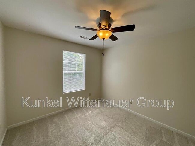 Building Photo - 2037 Celebration Park Cir
