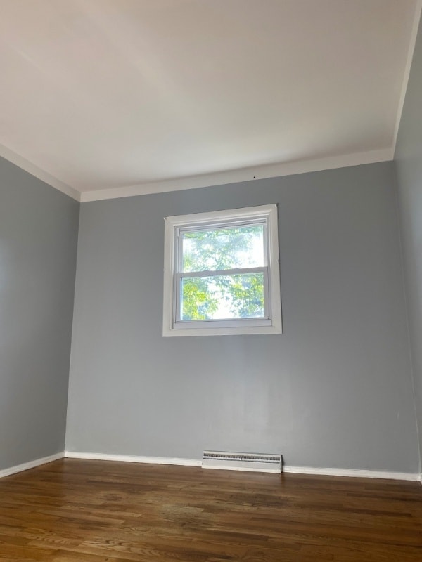 Building Photo - 438 Linden St