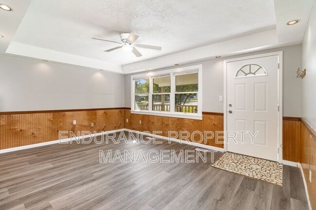 Building Photo - 9500 Ridgemoor Ave