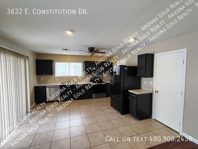 Building Photo - 3632 E Constitution Dr
