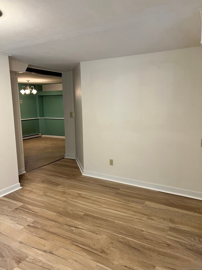 Building Photo - 38 Lanesville Rd