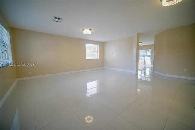 Building Photo - 8568 SW 211th Terrace