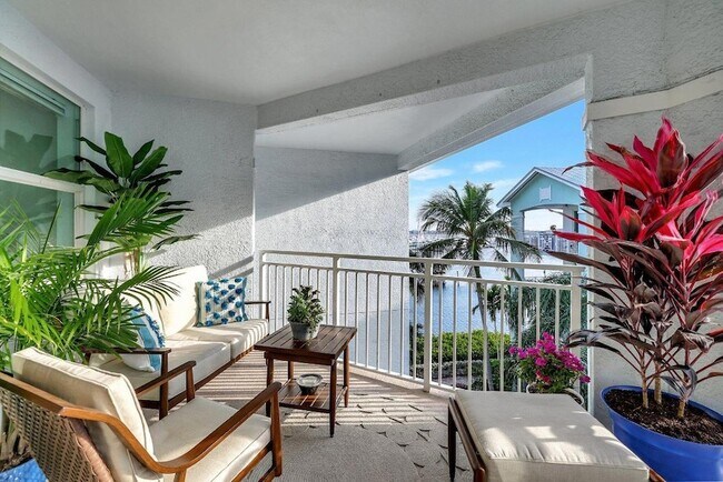 Building Photo - 875 NW Flagler Ave