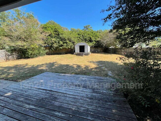 Building Photo - 7308 Paprika Ln