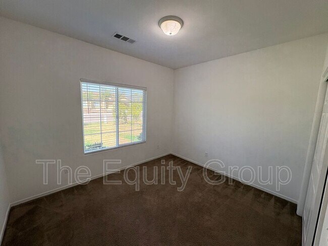 Building Photo - 30910 Jackrabbit St