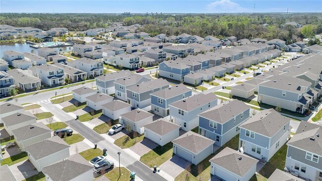 Building Photo - 714 Squire Ave