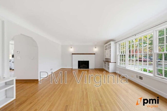 Building Photo - 1128 Kempsville Rd