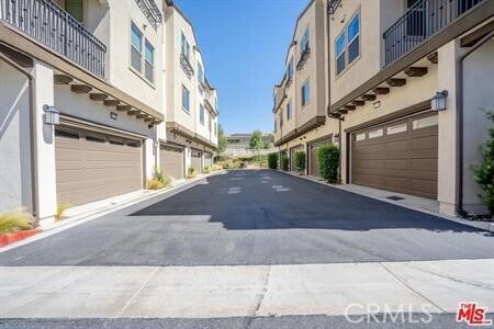 Building Photo - 18339 Iris Ln