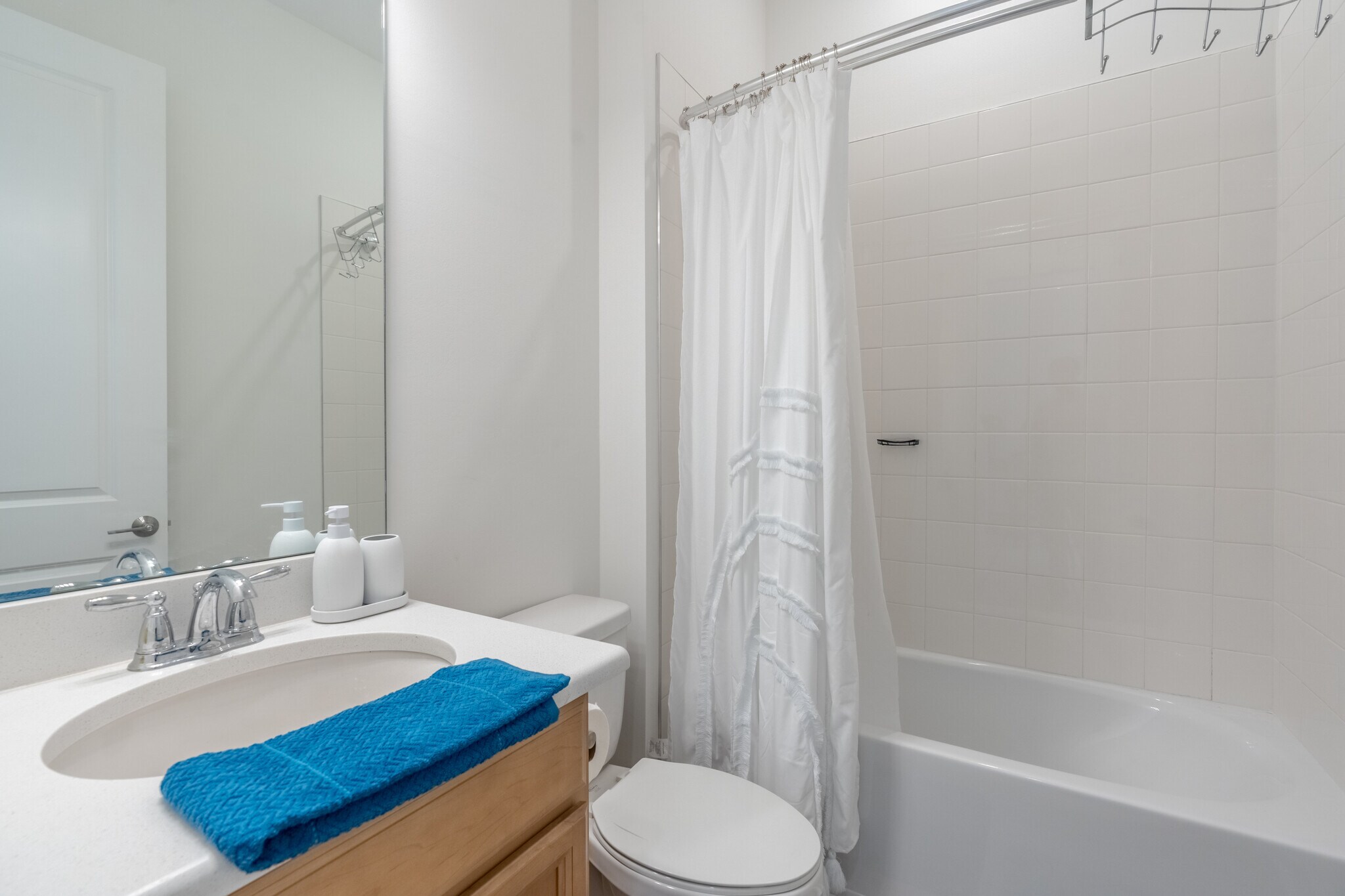 Bathroom 2 - 15347 Turin Dr