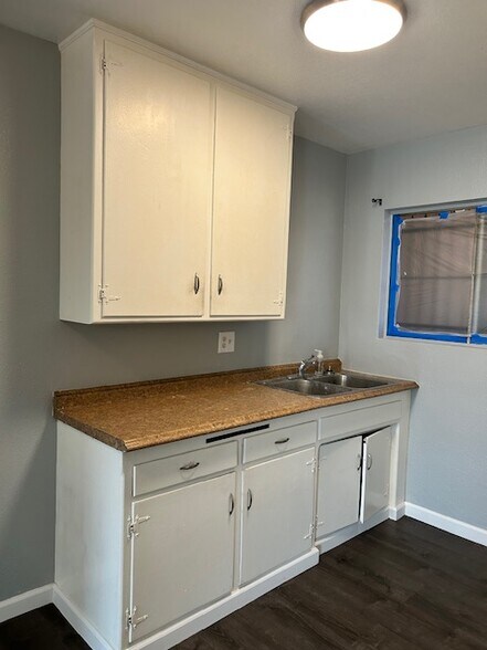 Building Photo - 4459 Maine Ave