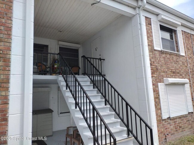 Building Photo - 190 E Olmstead Dr