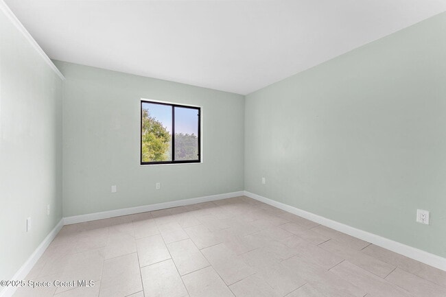 Building Photo - 251 San Juan Cir
