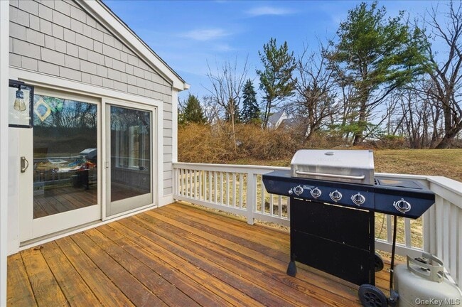 Building Photo - 42 Clarewood Dr