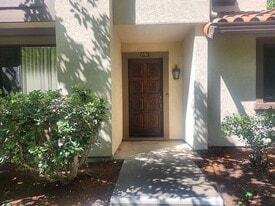 Building Photo - 650 Preakness Dr