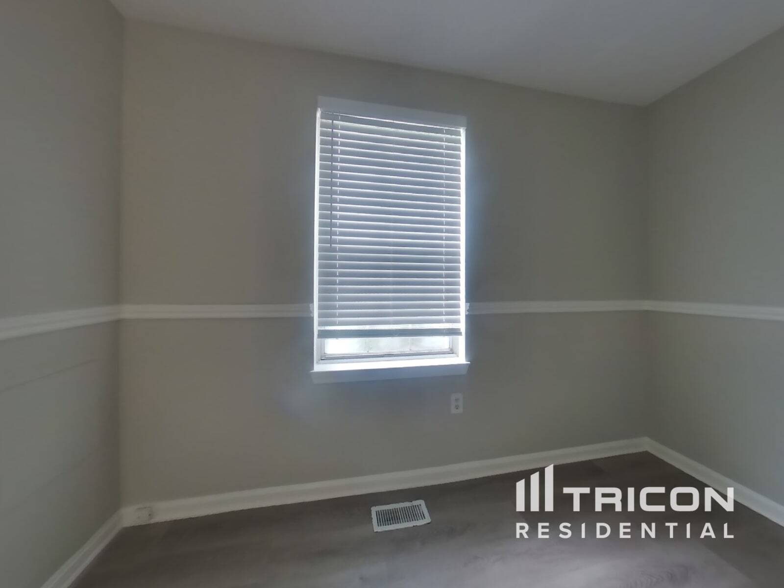 Building Photo - 4111 Lancaster Cir