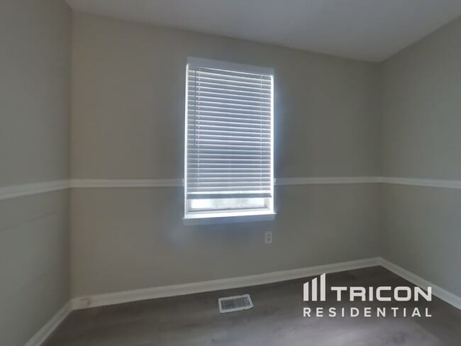 Building Photo - 4111 Lancaster Cir