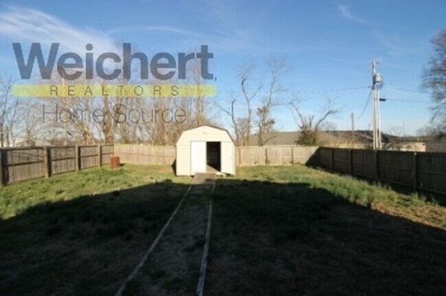 Building Photo - 3 bedroom, 2 bath home in Marmaduke