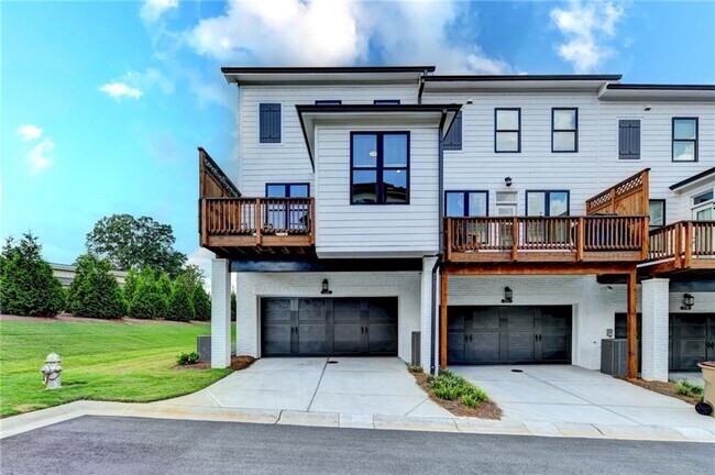 Building Photo - 522 Healy Dr