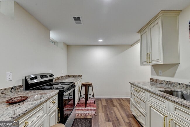Building Photo - 3260 Wood Springs Trce