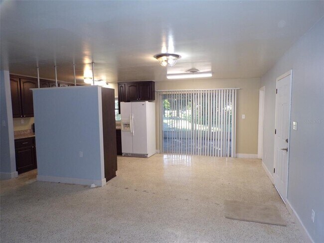 Building Photo - 2982 SE 110th St