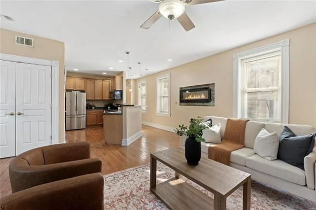 Building Photo - 1924 Geyer Ave