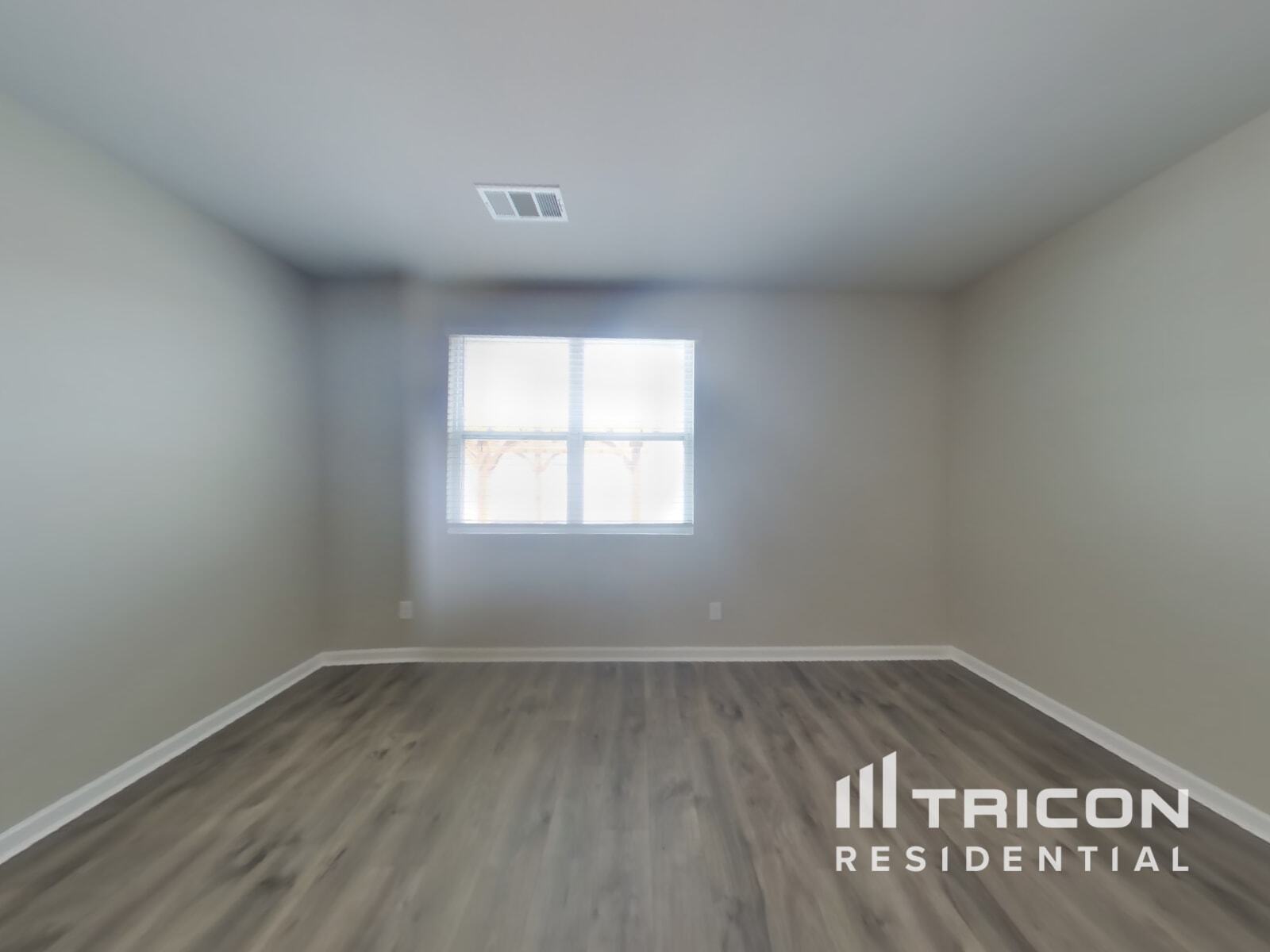 Building Photo - 5351 Owens Ln