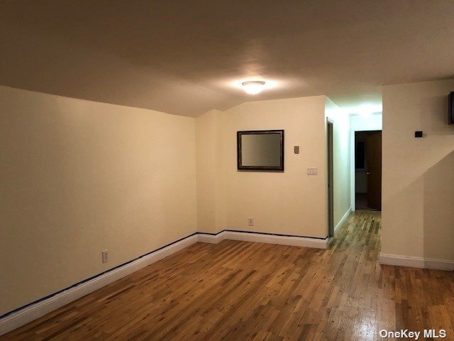 Building Photo - 206-34 45th Rd
