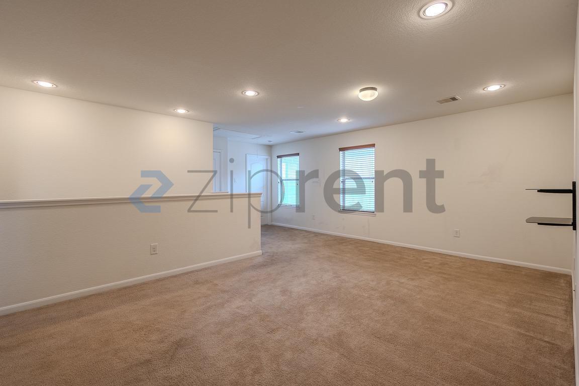 Building Photo - 2730 Volute