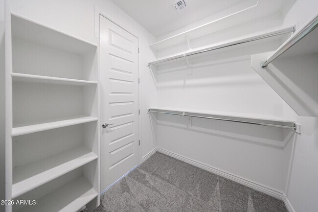 Building Photo - 17064 W Briles Rd