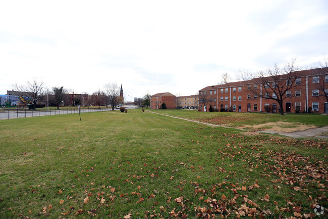 Building Photo - Harford Commons