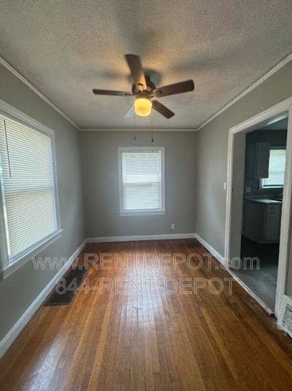 Building Photo - 2513-2515 Adams Ave, Evansville, IN 47714 - Unit 2515