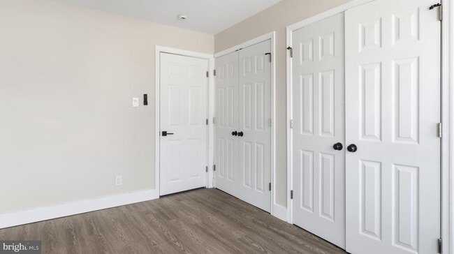 Building Photo - 5981 N 21st St