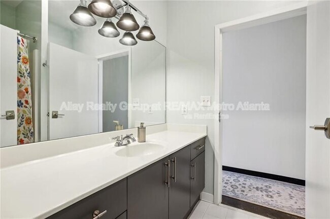 Building Photo - 5200 Peachtree Rd