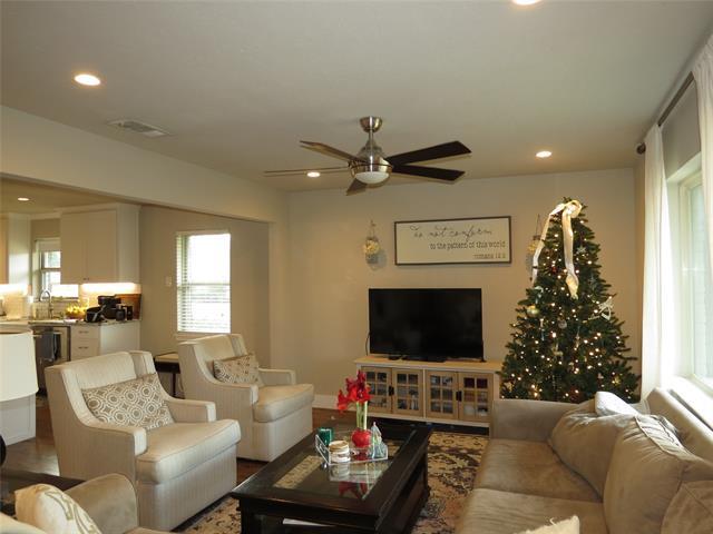 Building Photo - 11425 Lochwood Blvd