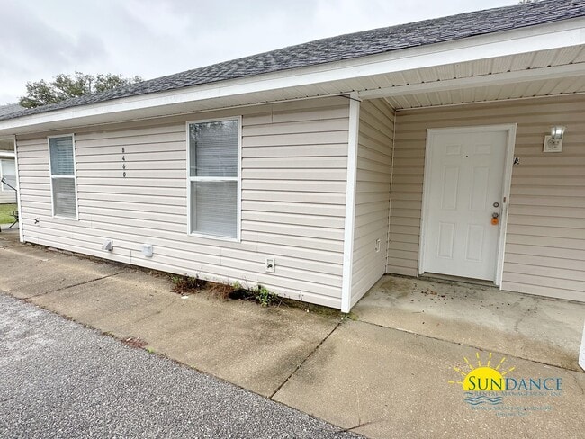 Primary Photo - Stunning 3 Bedroom home in Pensacola!