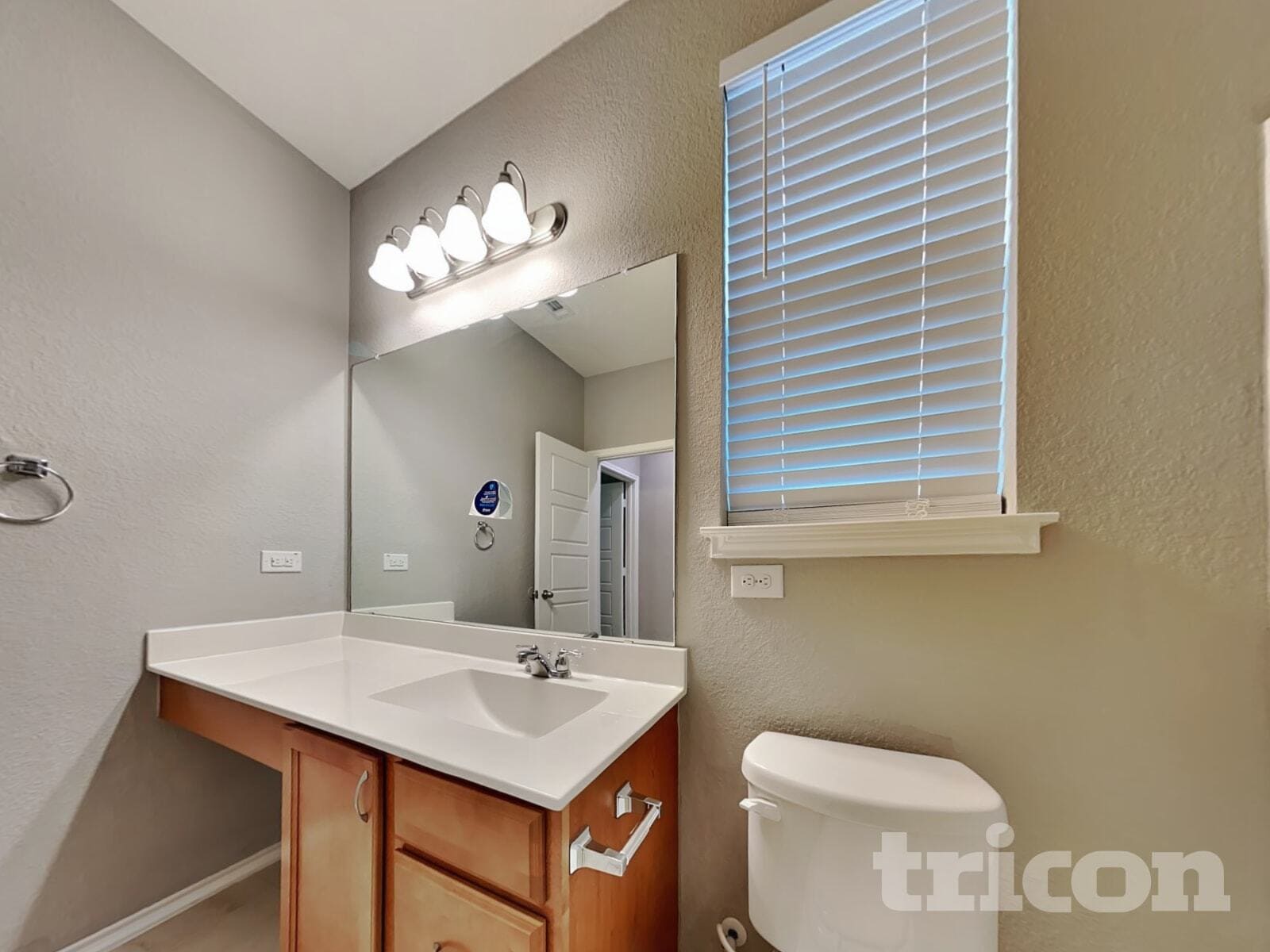 Building Photo - 1503 Nectar Creek