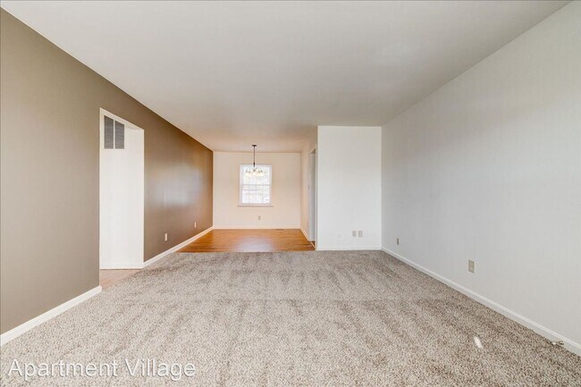 Building Photo - 2 br, 1 bath House - 2910 Ravenswood Dr
