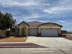 Building Photo - 10609 Palomino Ave