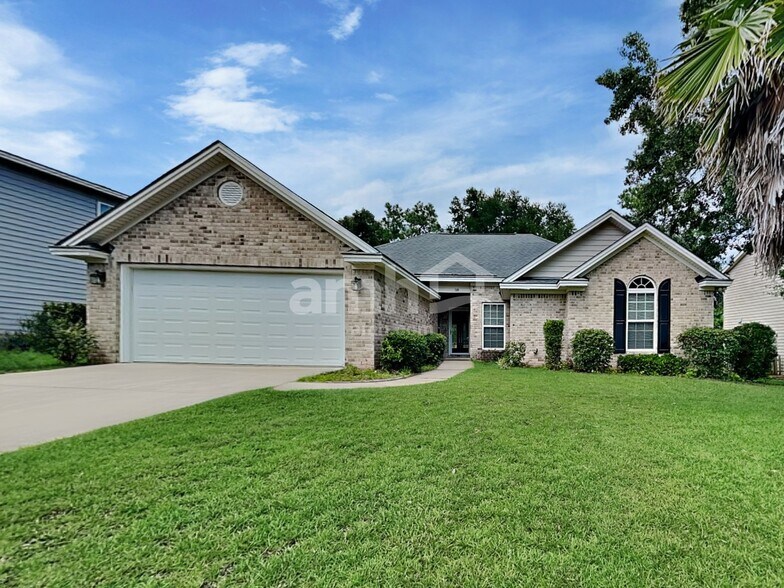 Primary Photo - 38 Dunnoman Dr