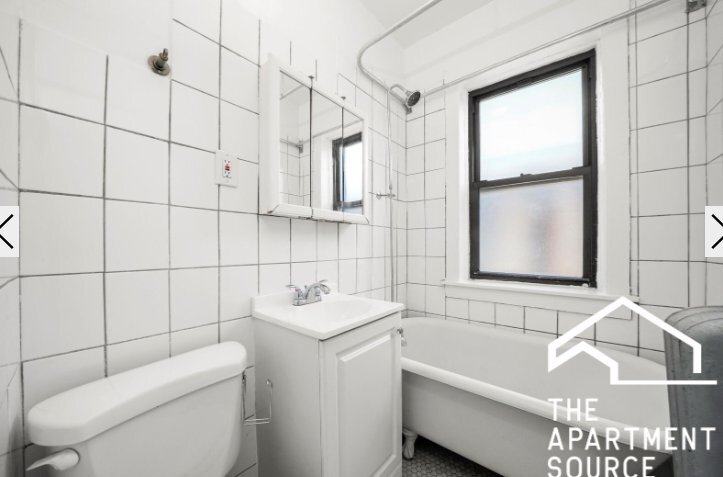 Building Photo - 3304 W Schubert Ave