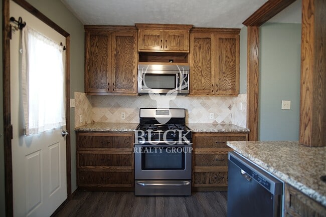 Building Photo - 9312 Mahler Pl