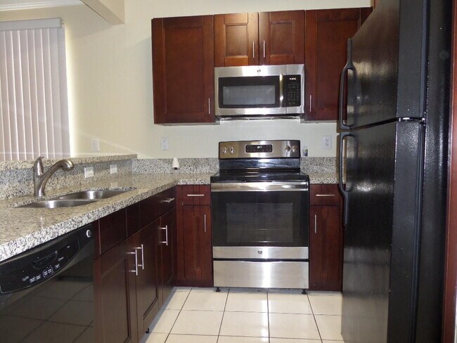 Building Photo - 2233 NW 161st Ave