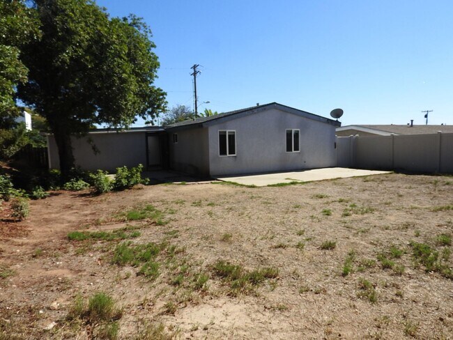 Building Photo - Lovely 3bed 2 bat